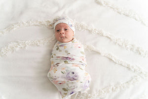 memeeno baby bundle set swaddle, belly band for gas and colic, and top knot hat darling