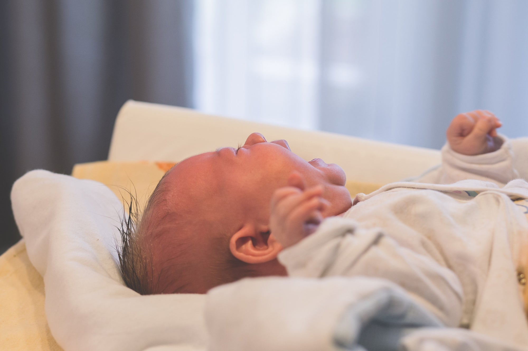4 Mom-Proven Ways to Soothe a Colicky Baby
