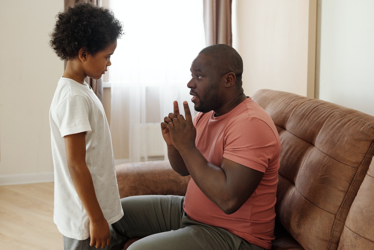 MEMEENO Blog: 10 Best ways to discipline your child